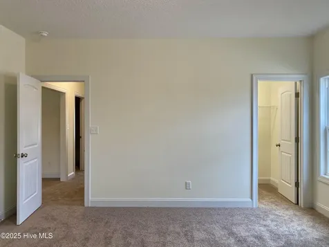 1870 Olde Towne Pointe Boulevard Jacksonville NC 28546