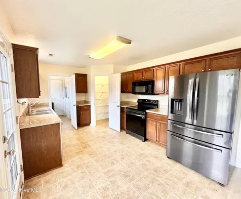 107 Clearwood Drive Moyock NC 27958
