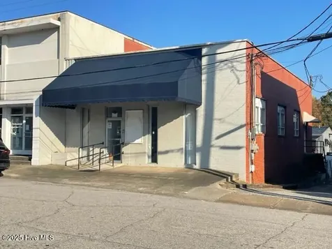 119 Courthouse Drive Elizabethtown NC 28337