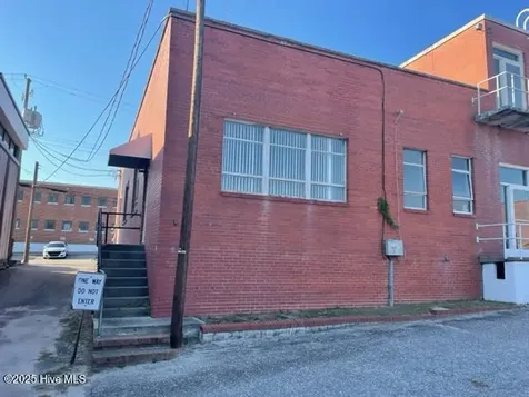 119 Courthouse Drive Elizabethtown NC 28337