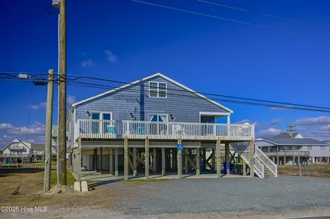1611 New River Inlet Road North Topsail Beach NC 28460
