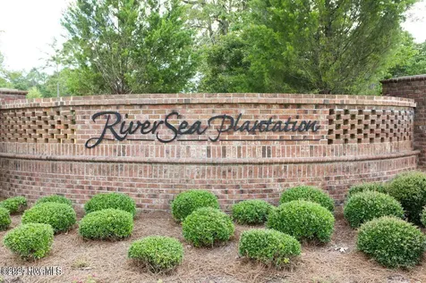 803 Weston Lane SE Bolivia NC 28422