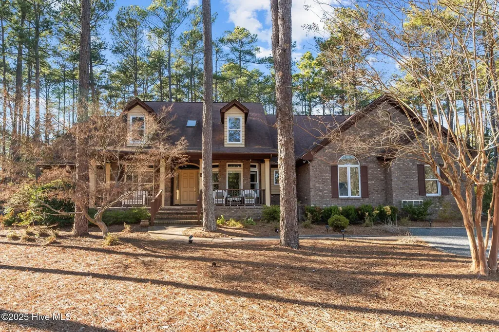 7 Brinyan Court Pinehurst NC 28374