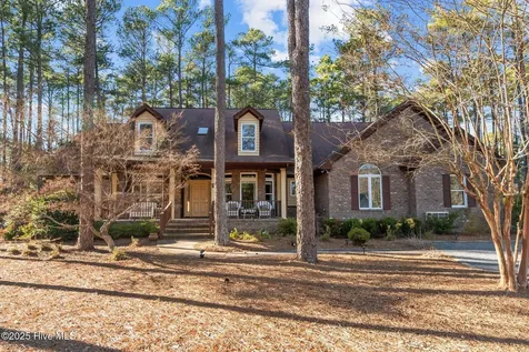 7 Brinyan Court Pinehurst NC 28374