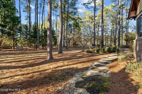 7 Brinyan Court Pinehurst NC 28374