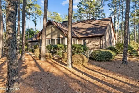 7 Brinyan Court Pinehurst NC 28374