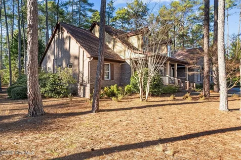 7 Brinyan Court Pinehurst NC 28374