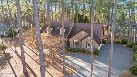 7 Brinyan Court Pinehurst NC 28374