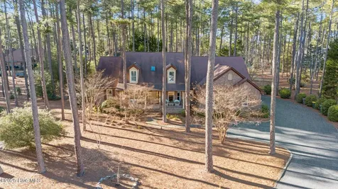 7 Brinyan Court Pinehurst NC 28374