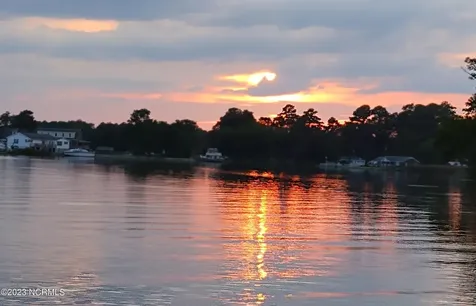 228 Hopkins Seafood Road Belhaven NC 27810