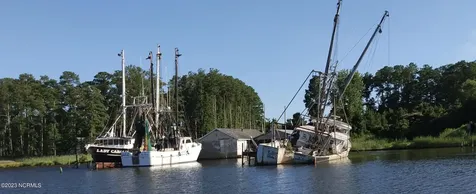 228 Hopkins Seafood Road Belhaven NC 27810