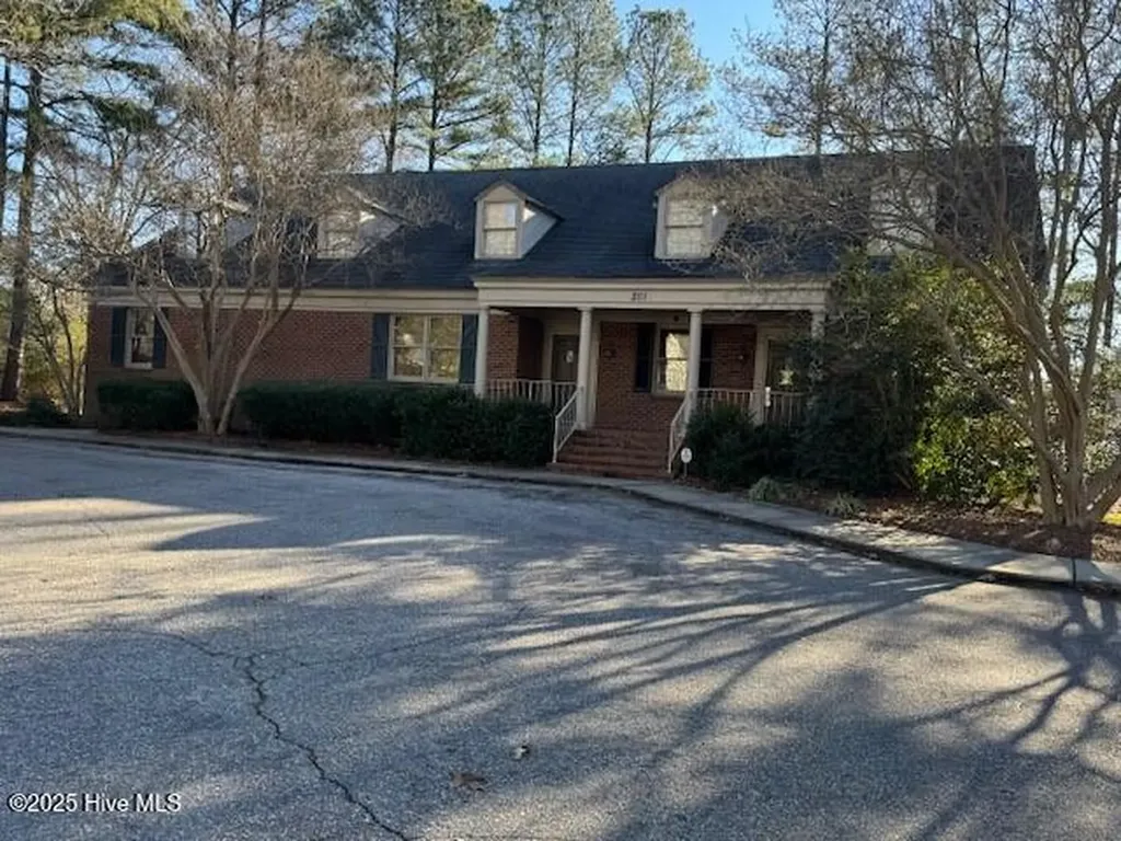 201 N Colony Avenue Ahoskie NC 27910