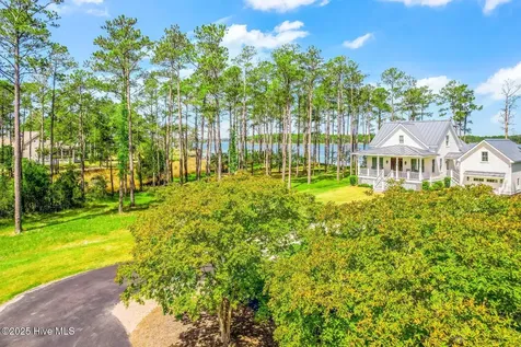 241 Oyster Point Road Oriental NC 28571