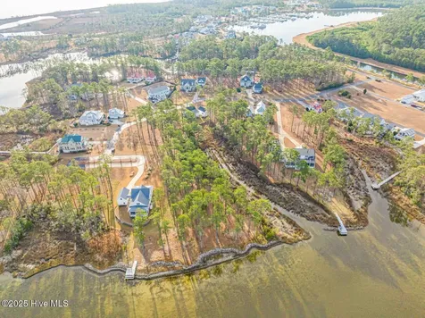 241 Oyster Point Road Oriental NC 28571