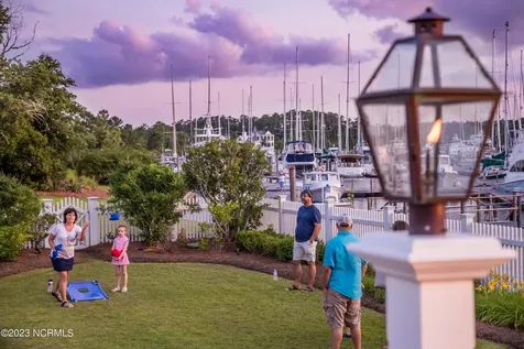 241 Oyster Point Road Oriental NC 28571