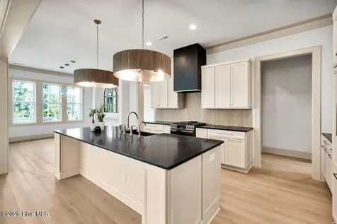 7245 Winding Marsh Court Wilmington NC 28411