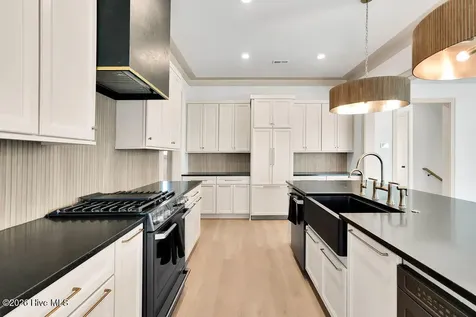 7245 Winding Marsh Court Wilmington NC 28411