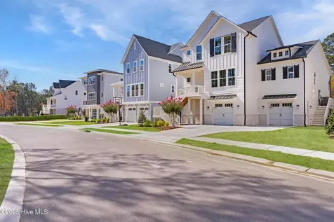 7245 Winding Marsh Court Wilmington NC 28411