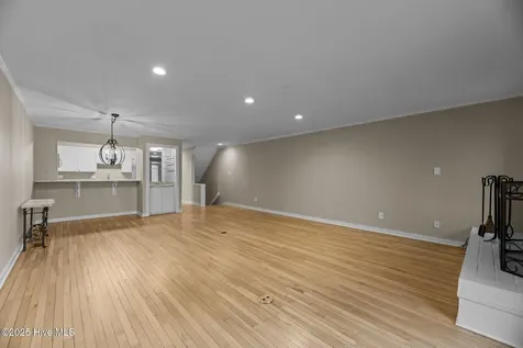 5 Batts Hill Road New Bern NC 28562