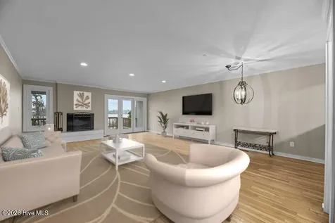 5 Batts Hill Road New Bern NC 28562