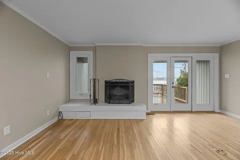 5 Batts Hill Road New Bern NC 28562