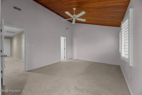 5 Batts Hill Road New Bern NC 28562