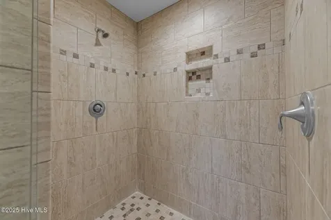 5 Batts Hill Road New Bern NC 28562