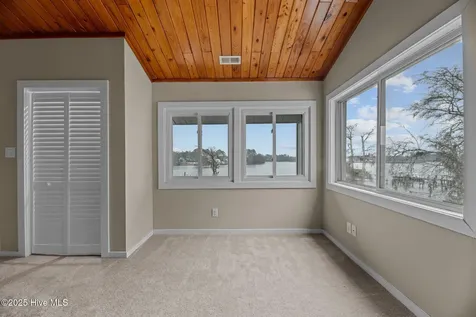 5 Batts Hill Road New Bern NC 28562