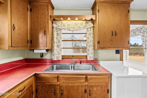 1100 Ben Smith Road Siler City NC 27344