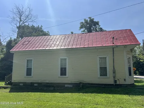 206 Vance Street NE Wilson NC 27893