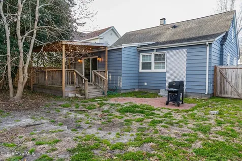 1409 Rhem Avenue New Bern NC 28560