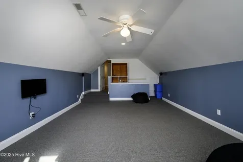808 Llewellyn Drive Trent Woods NC 28562