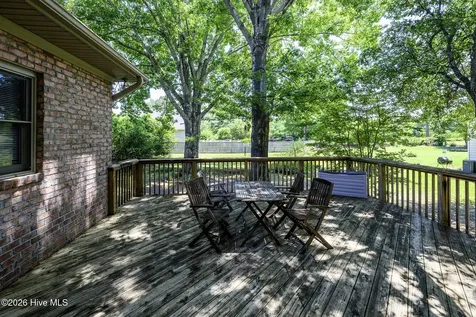 808 Llewellyn Drive Trent Woods NC 28562