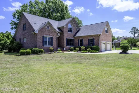 808 Llewellyn Drive Trent Woods NC 28562