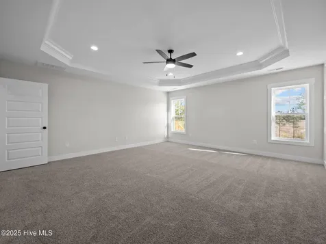 301 E Ivybridge Drive Hubert NC 28539