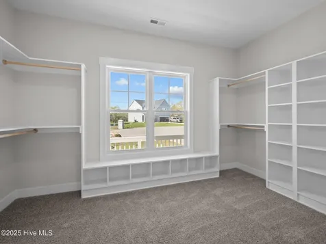 301 E Ivybridge Drive Hubert NC 28539