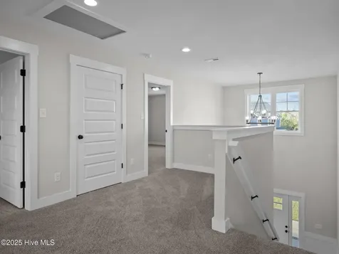 301 E Ivybridge Drive Hubert NC 28539