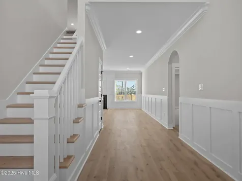 301 E Ivybridge Drive Hubert NC 28539