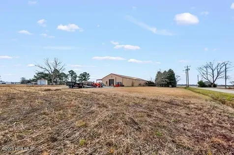 22327 Nc Highway 55 Oriental NC 28571