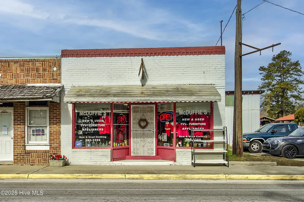 113 E Church Street Atkinson NC 28421
