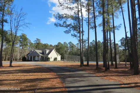 109 Winding Creek Drive Oriental NC 28571