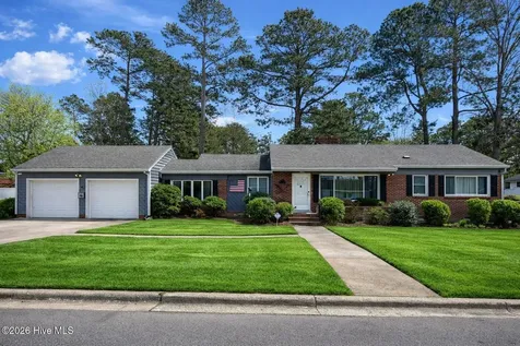 605 S Pembroke Avenue Ahoskie NC 27910
