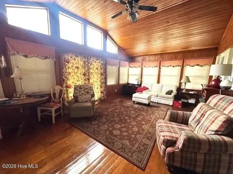 605 S Pembroke Avenue Ahoskie NC 27910
