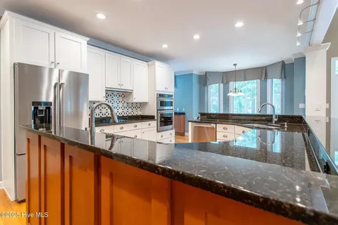 106 Reddes River Court Hertford NC 27944