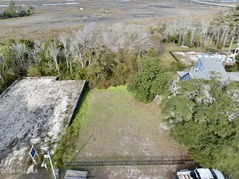 206 Elizabeth Drive Oak Island NC 28465