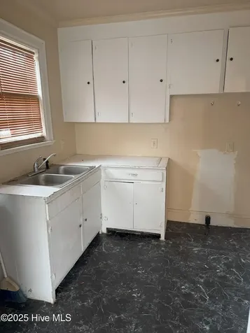 1510 Hyman Avenue Kinston NC 28501