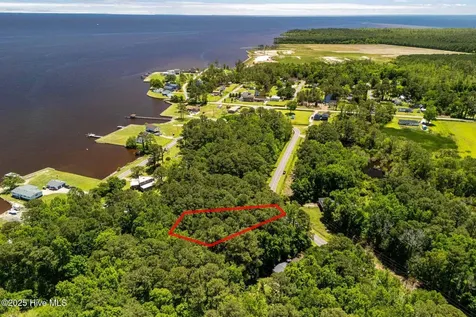 114 Spindrift Trail Elizabeth City NC 27909