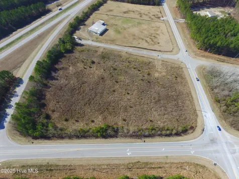 000 Scuppernog Road Creswell NC 27928