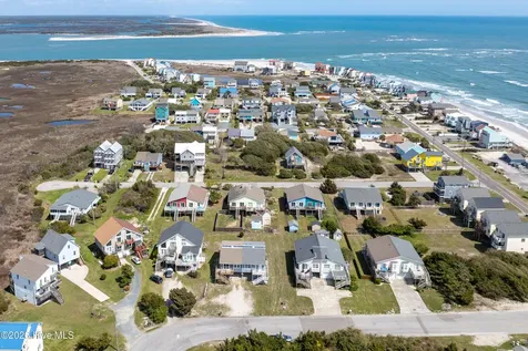 173 Sea Gull Lane North Topsail Beach NC 28460