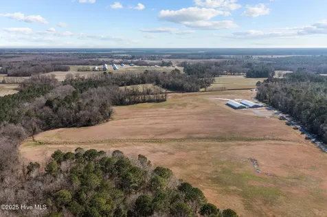 9572 Highway 41 Pink Hill NC 28572
